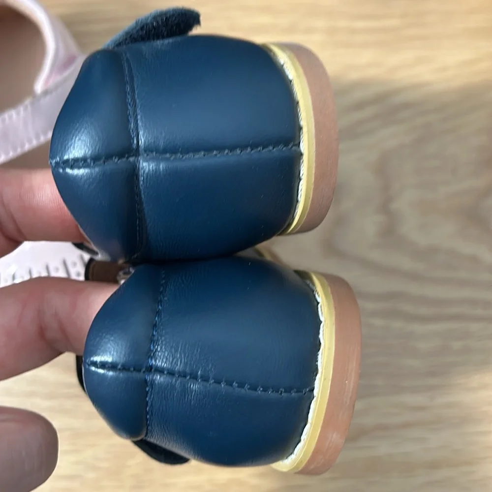 2 pair of Mary Jane Vintage Toddler Walkers for Girls sz 7 Tippy Tot Shoes
